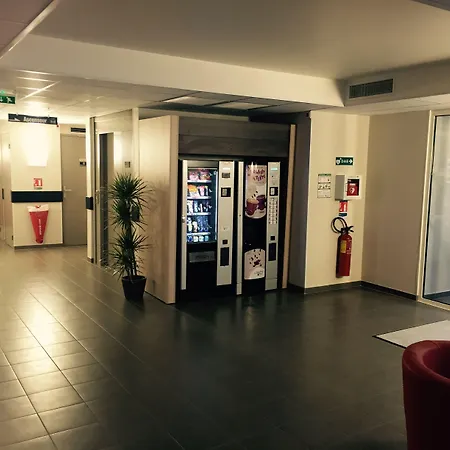 Ace Angers 3* Saint-Barthelemy-d'Anjou