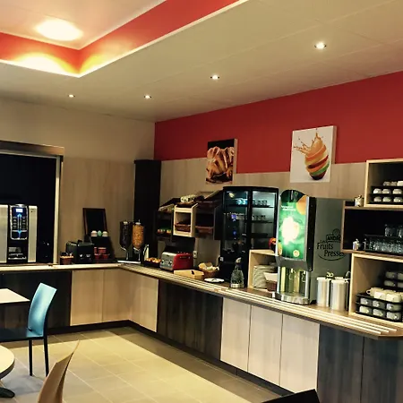 Otel Ace Angers 3*